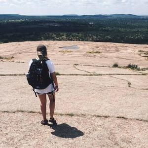 Meet your Posher, Rebekah